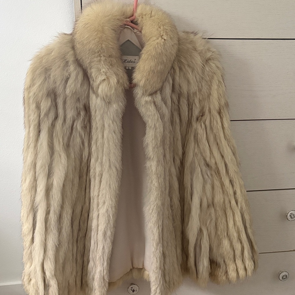 Vintage Saga Furs Luxurious Tan Teddy Jacket